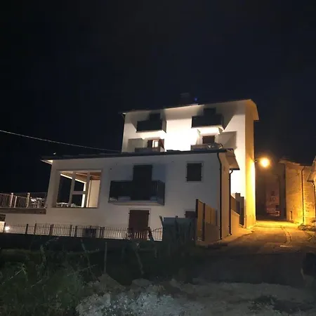 Lessinia