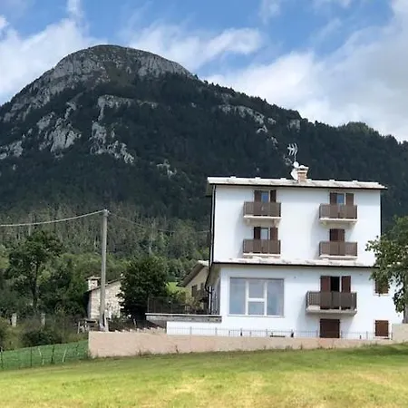 Lessinia Oda ve Kahvaltı